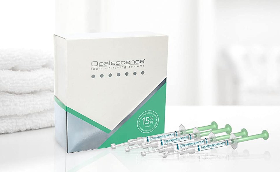 오팔레센스 자가 미백 — 맞춤 트레이와 미백 젤